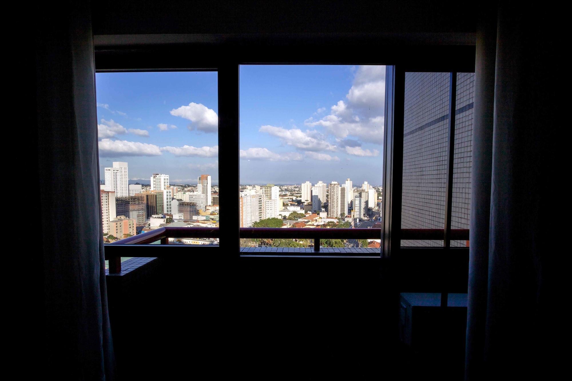 Bristol Metropolitan Curitiba Centro Hotel ภายนอก รูปภาพ