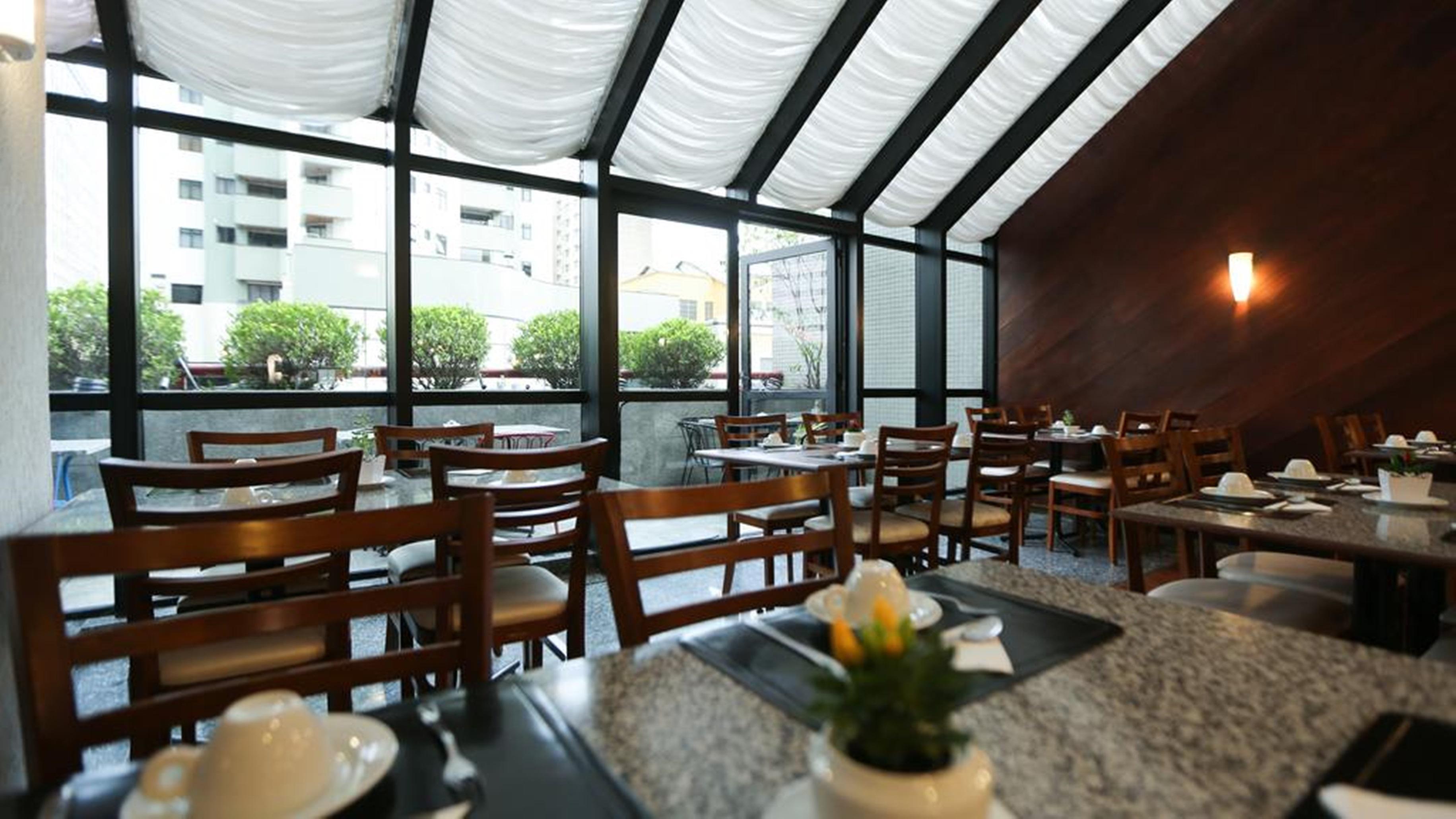 Bristol Metropolitan Curitiba Centro Hotel ภายนอก รูปภาพ